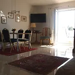 Open Hus شقة كرفافيكا