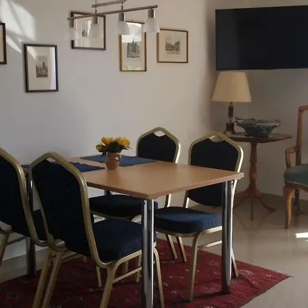 Open Hus Apartment *