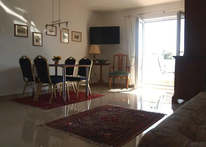 Open Hus شقة كرفافيكا